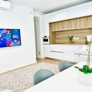 Loft Near Real Stadium Apartamento Madrid